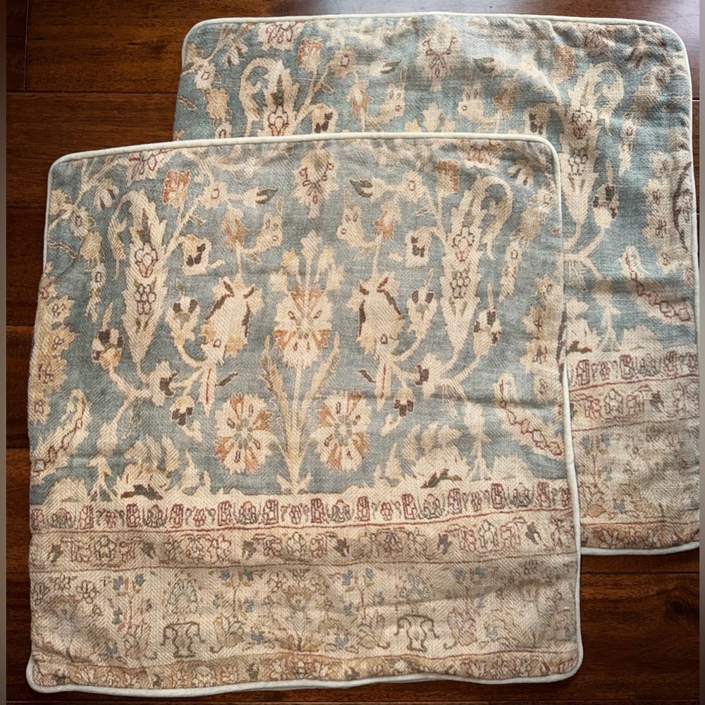 Pottery Barn Linen/Cotton Blend Ikat Print/Velvet 2 Pillow Covers. 22”x22”